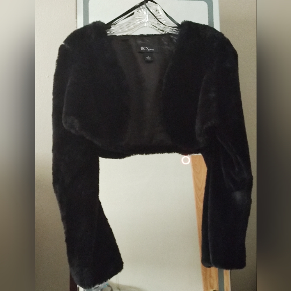 Cropped Black Faux Fur Jacket